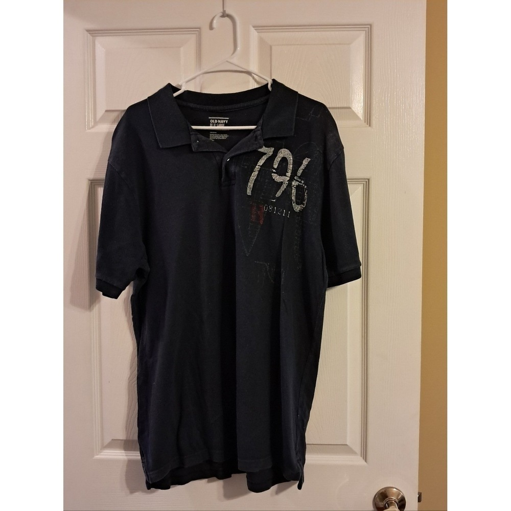 Old Navy Men's Size XL Navy Polo with Graphic Detail